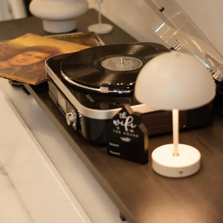 La Casa Geniale * Kanálion